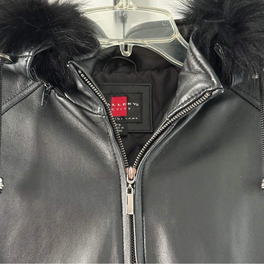 NWT Black Genuine Lambskin Leather Women's Jacket Coat with Faux Fur Trim. PS - Picture 7 of 8